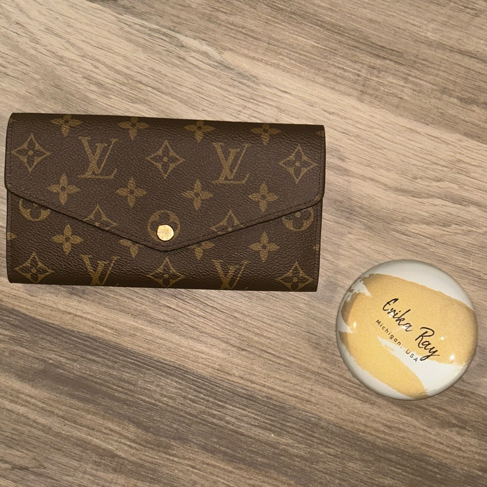 Louis Vuitton‎ Monogram Sarah Wallet
